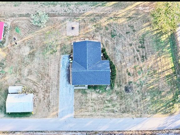2nd image of 111 Morningside Dr