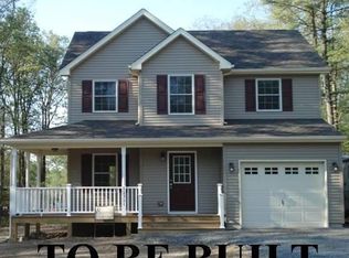 154 Collins St, Stroudsburg, PA 18360