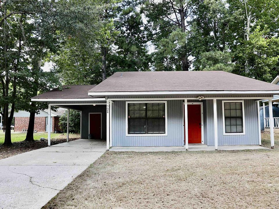 1st image of 724 Stacy Ln