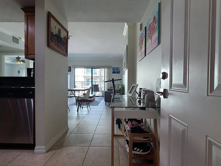 3530 SW 22nd St #710 — Photo 8
