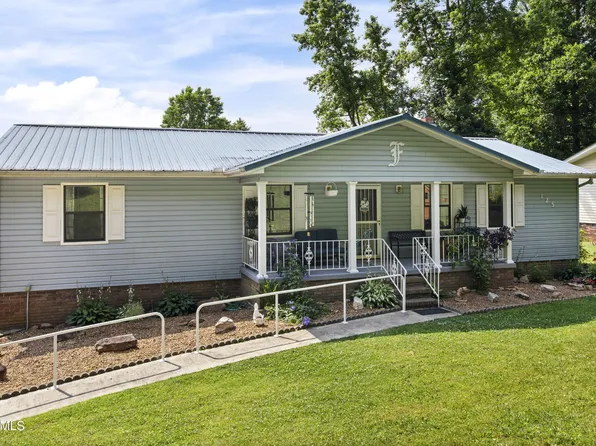 125 Brentwood Cir, Oliver Springs, TN 37840