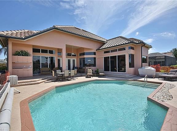 4th image of 9837 Alhambra Ln