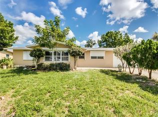 2333 Carrell Rd, Fort Myers, FL 33901