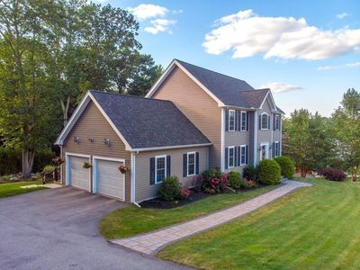 2 Camden Dr, Auburn, MA, 01501