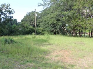 801 River Rd, Valley, AL 36854