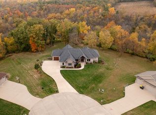 1025 Forest Rd, Springville, IA 52336