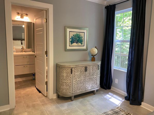 (undisclosed Address)