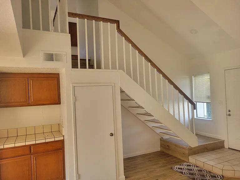 2224 Emerald Hills Cir — Photo 26