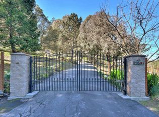 23501 Summit Rd, Los Gatos, CA 95033