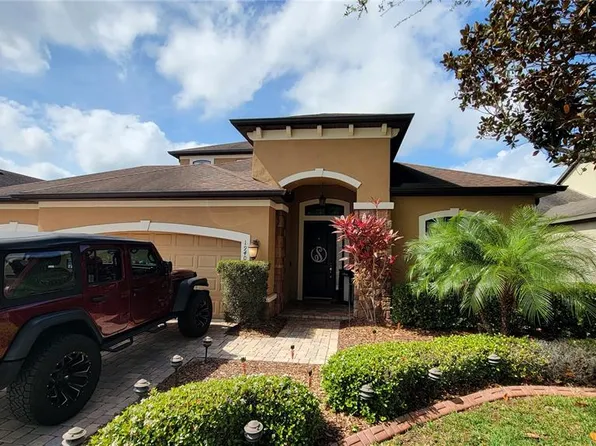 19404 Sweet Grass Way, Lutz, FL 33558