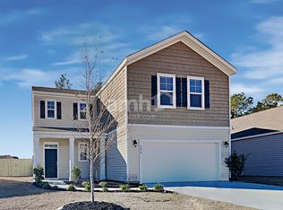 592 Wayton Cir, Moncks Corner, SC 29461