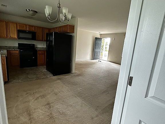 3rd image of 6338 Old Plank Rd