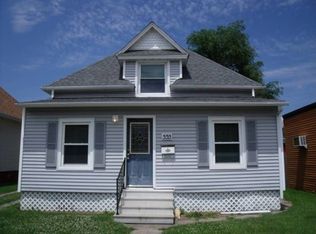 555 17th Ave, East Moline, IL 61244