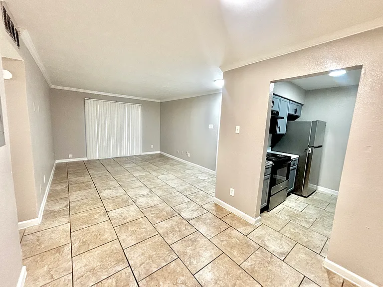 Maderas Apartments — Photo 24