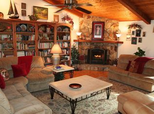 11685 Camphor Way, Seminole, FL 33772