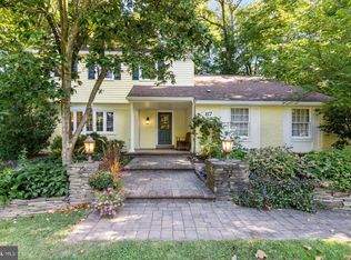 87 Wood Stream Dr, Feasterville Trevose, PA
