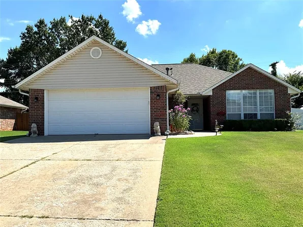 919 Tilghman Dr, Chandler, OK 74834