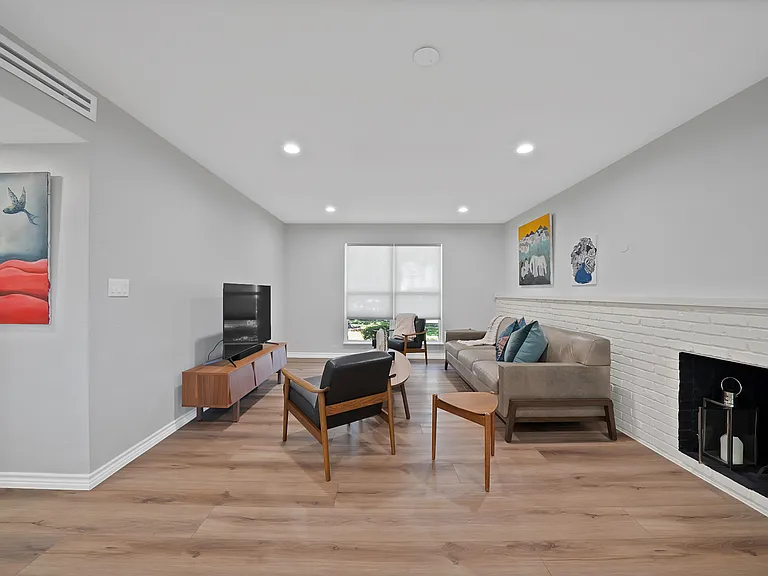 1427 Stagecoach Dr — Photo 13