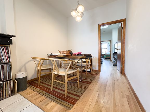 3rd image of 298 Nassau Ave APT 3R