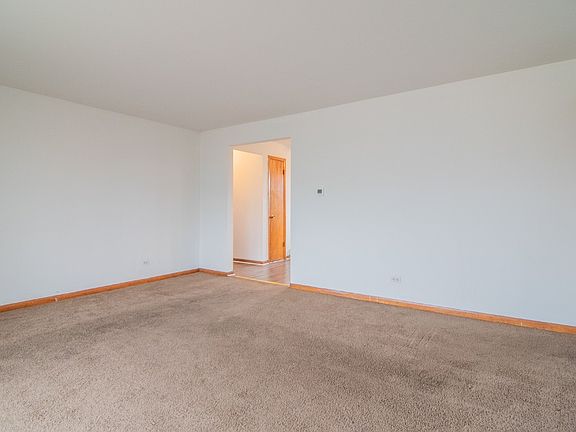 3rd image of 1135 W 127th Pl #1B