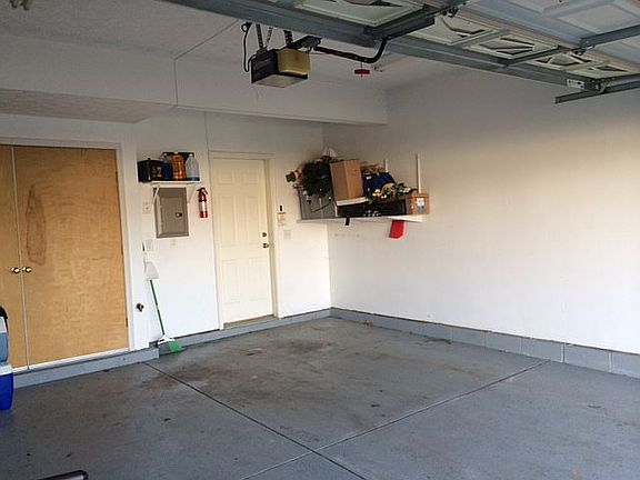 2 Car Garage