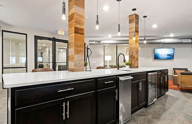 Canyon Springs Apartments — Photo 5