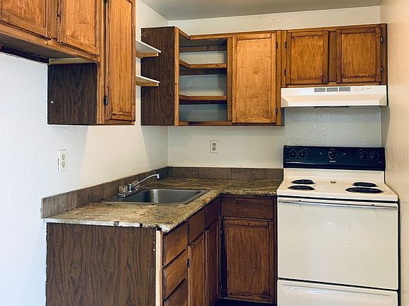 5th image of 5207 66th St W #2