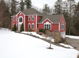 9 Marjorie Ln, Rutland, MA 01543