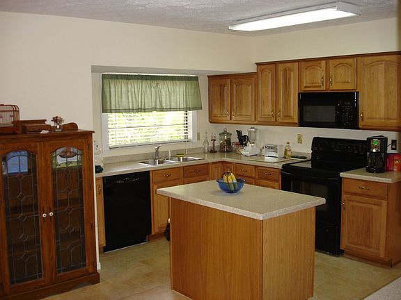 Large Kitchen
