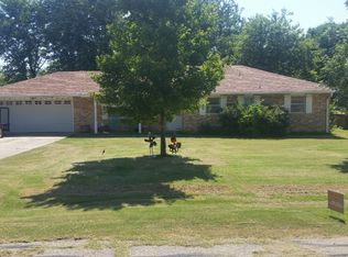326 N Apple Ave, Newkirk, OK 74647