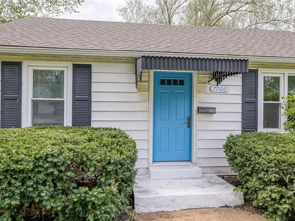 7700 Foster St, Overland Park, KS 66204