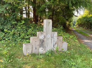 801 Nimpkish Heights Rd, Mount Waddington, BC V0N2R0