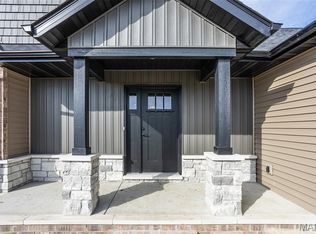 224 George Bush Blvd, Troy, IL 62294