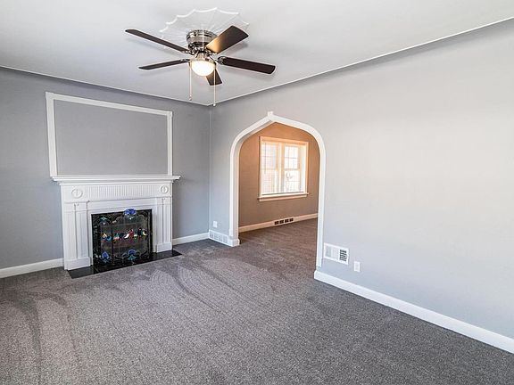 4th image of 6054 Carlsbad Ave