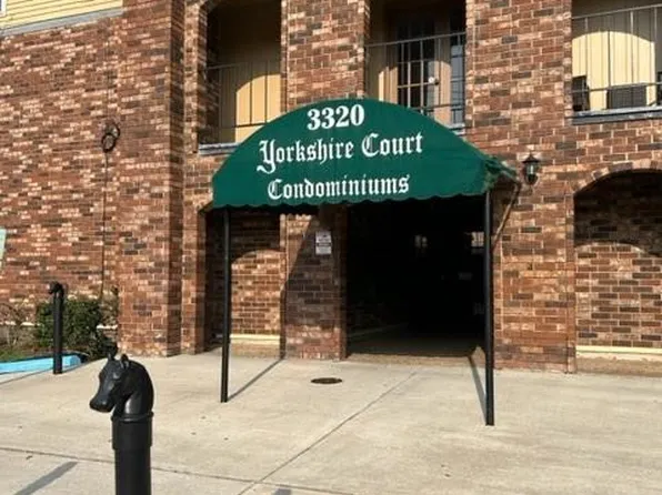 3320 N Arnoult Rd APT 235, Metairie, LA 70002