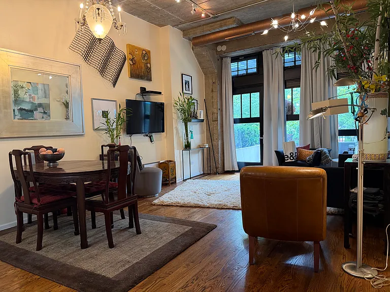 1001 W 15th St #136 — Photo 6