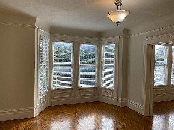 2nd image of 1292 Fell St