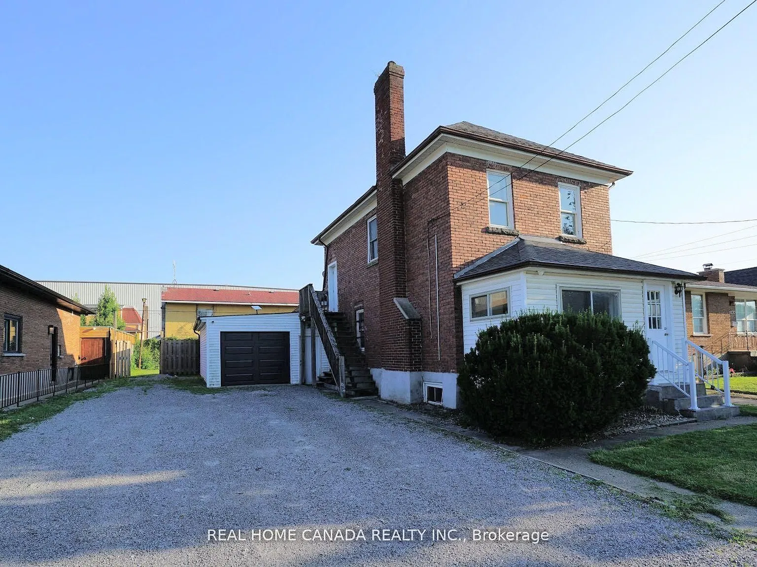 3 bed, $2,280 — Photo 2