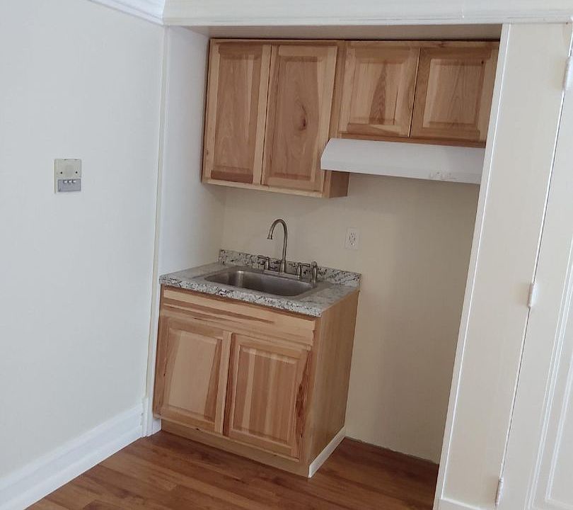 1st image of 101 W 3rd St #302