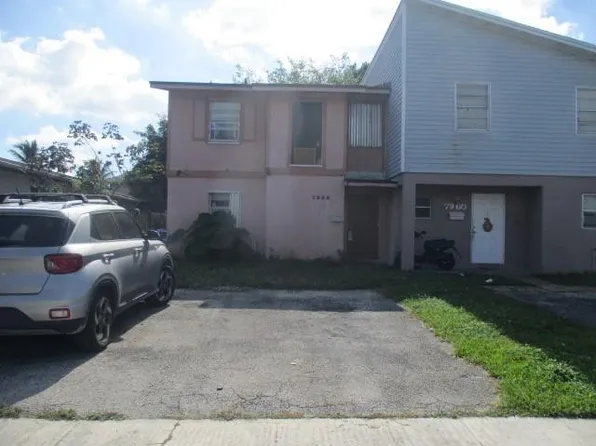 7958 SW 6th Street #7958, North Lauderdale, FL 33068