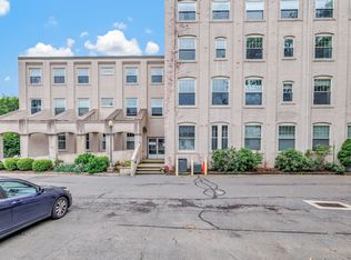 146 High St APT 405, Milford, CT 06460