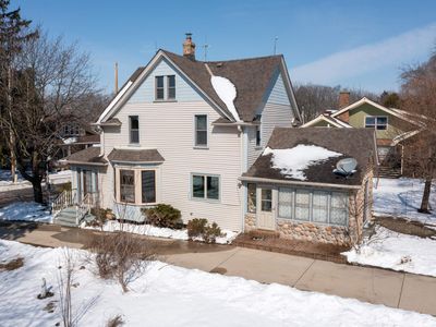 W156N11580 Pilgrim Rd, Germantown, WI, 53022