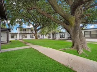 800 3rd Ave N #48, Texas City, TX 77590