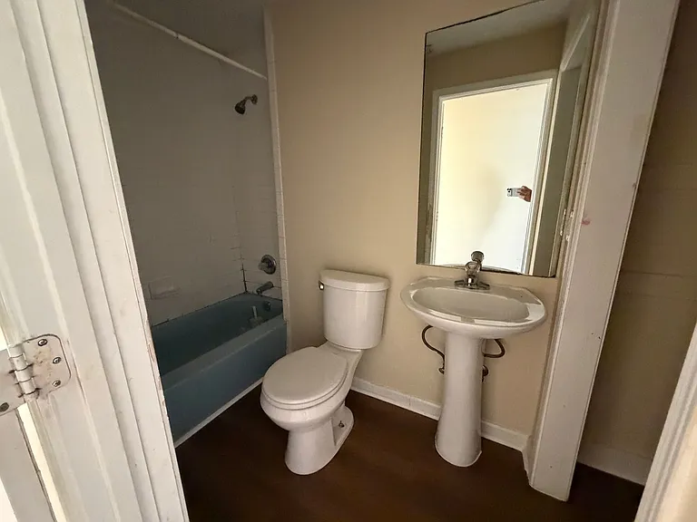 222 N Gray Ave — Photo 5