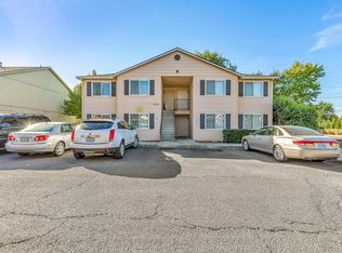 2150 Crater Lake Ave, Medford, OR 97504