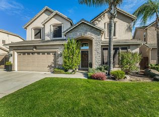 1175 Applegate Ave, Clovis, CA 93611