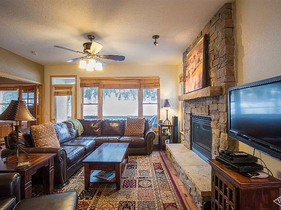 3rd image of 270 Hurd Ln