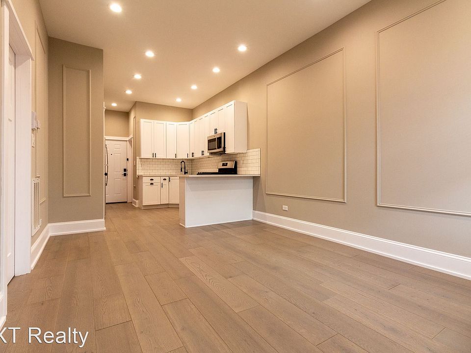 1st image of 1640 N Albany Ave #9976827