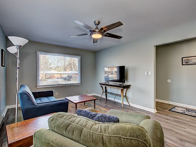 1416 S Chrisway Dr — Photo 5