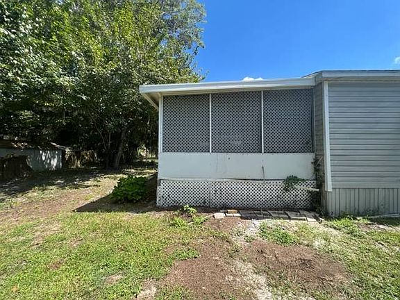 4th image of 2805 SE 110th St Lot A26